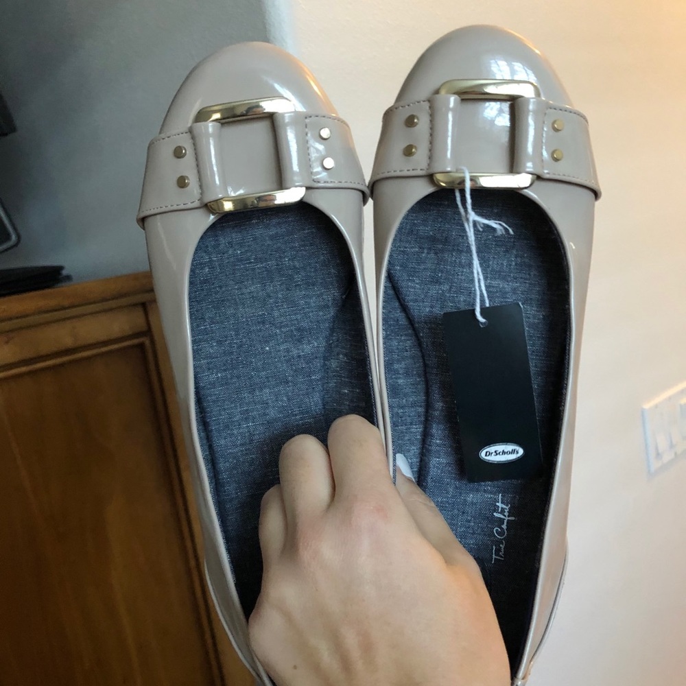 Brand new comfort flats with gold buckle